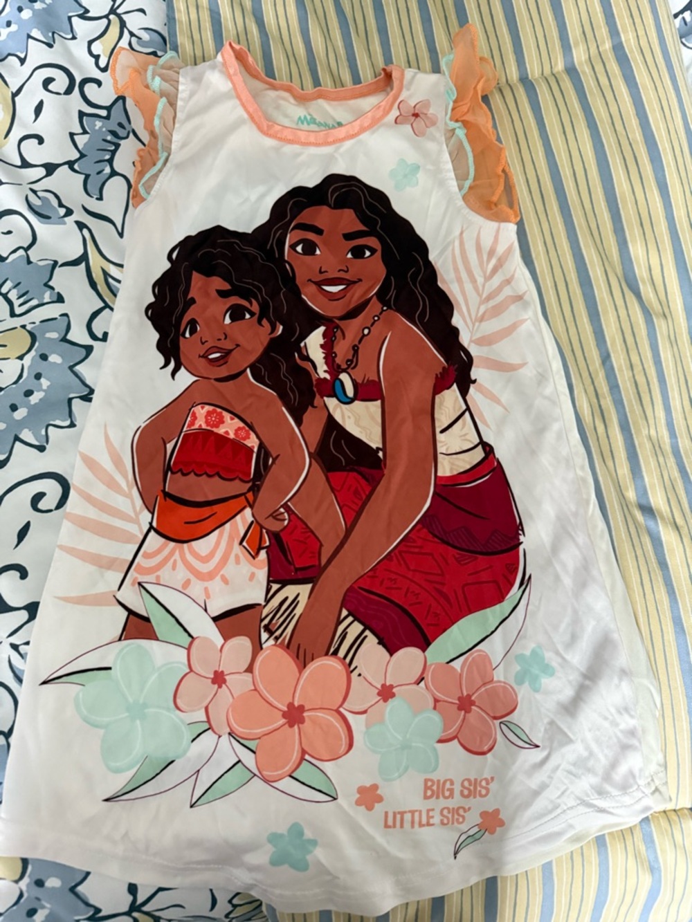 Disney White Peach & Coral Moana Sisters Nightgown